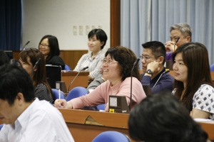 專題講座：溝通好才能教得好--談大學老師的教學溝通技巧