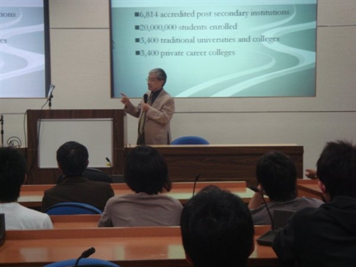 美國舊金山州立大學副校長Dr. Yenbo Wu蒞校訪問並進行演講