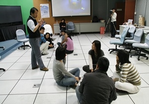 99/3/26教學助理教學系列培訓研習活動：實驗反斗城-從體驗學習看教學互動與回饋