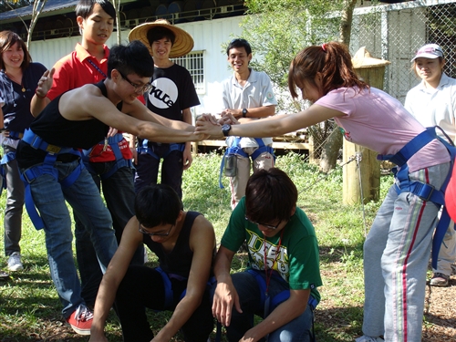 98寒假柬埔寨服務學習團服務員培訓(一)---渴望凝聚