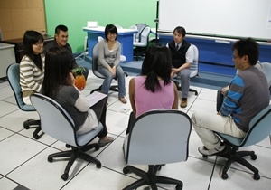 99/3/26教學助理教學系列培訓研習活動：實驗反斗城-從體驗學習看教學互動與回饋