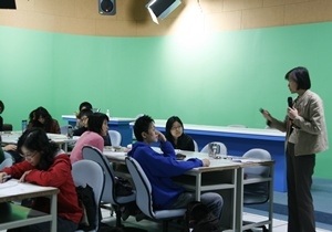 99/5/11教學助理教學系列培訓研習活動:掌握關鍵評量要素-談教學評量概念與測驗設計