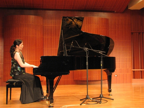 淡江音樂季—蕭邦 vs 李斯特～李珮瑜鋼琴獨奏會