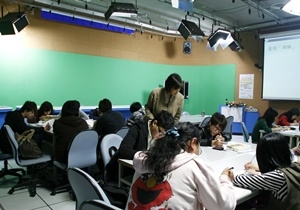 99/5/11教學助理教學系列培訓研習活動:掌握關鍵評量要素-談教學評量概念與測驗設計