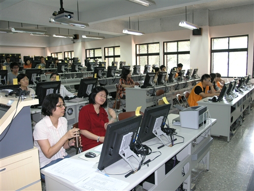 資訊中心網頁服務團隊教育訓練課程 - 無障礙網頁製作說明