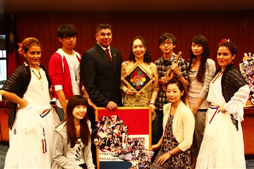 拉美風情襲捲淡江 巴拉圭 瓜地馬拉 大使來訪