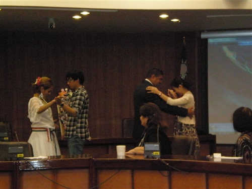 巴拉圭大使演講