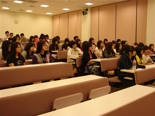 English Corner-托福加強營