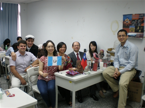 瓜地馬拉駐華大使演講