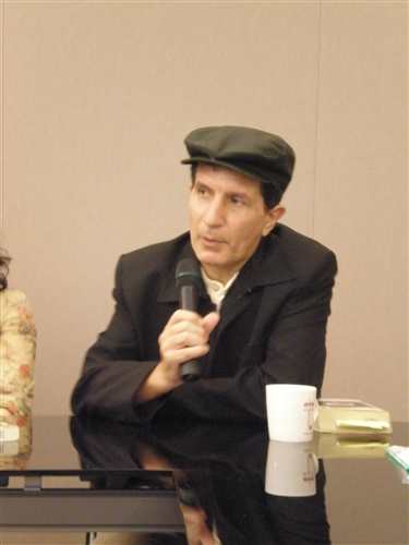 文學與政治: 暢談2010年諾貝爾文學獎得主尤薩的創作生涯