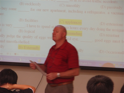 English Corner-托福加強營