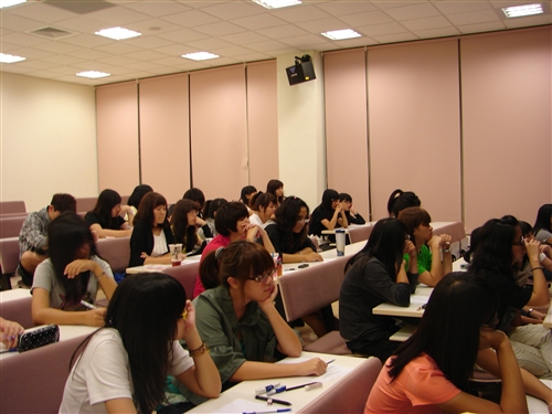 English Corner-托福加強營