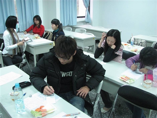 99(1)教學助理學科專業培訓：教育學院通核中心「如何與大學生互動」