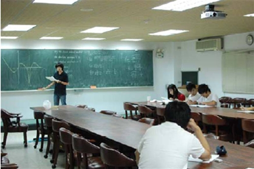 99(1)教學助理學科專業培訓：理學院數學系「微積分」教學觀摩研討會