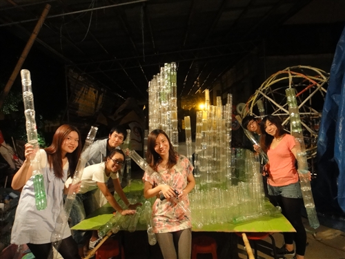 2010年台北縣淡水國際環境藝術節之藝踩瘋街-淡水人 滬哈奇幻之旅