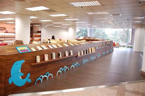 向2010年諾貝爾文學獎得主尤薩致敬:拉丁美洲文學賞析