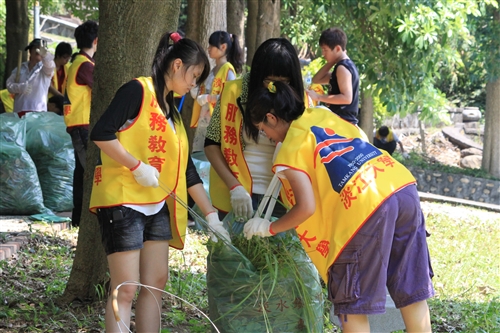 本校與淡水鎮公所簽約，全面啟動社區服務學習課程。