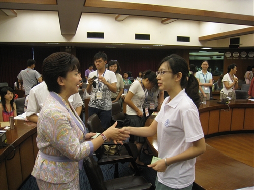 「2010年兩岸大學師生台灣社會文化體驗營」交流活動，本週在淡水校園進行。