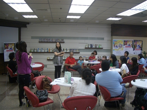 覺生紀念圖書館與美洲所及英文系合辦「《湯姆歷險記》暨馬克‧吐溫主題書展」及「閱讀《湯姆歷險記》」等一系列「2010世界閱讀日」活動，邀請與會者一同重溫兒時舊夢，並向大師致敬。