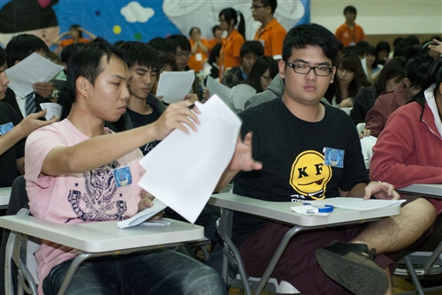 「淡江達人、挑戰60」－智多星爭霸賽，讓全校瘋本校一甲子之歷史、文化、組織、人事、制度、軼聞。