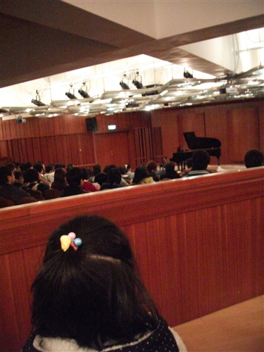 竹圍小太陽照亮淡江『冬之戀琴』音樂會。