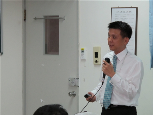 本校60週年校慶籌備委員會「學術活動組」推出「智慧大樹-校友萬人捐課」活動，由各院系邀請傑出校友返校，提供學習及業界經驗。首場活動由產經系系友、荷蘭銀行投資銀行部執行董事吳坤裕專題演講。