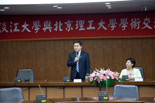 本校與北京理工大學簽定兩校學術交流協議暨學生交流協議書。