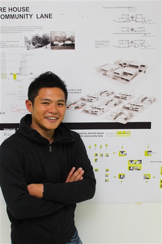 本校98學年度建築系畢業校友胡國裕之畢業設計作品「四宮格住宅」，被世界最知名建築雜誌《Wallpaper》評選為2010年全球建築新秀，是台灣首次與唯一刊登於該期刊，且與哈佛、耶魯等名校並列的學校，展現淡江學生在國際競爭能力的外卡效應。