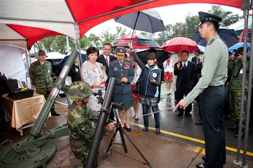 國際事務與戰略研究所及國防部合作舉辦「淡江一甲子行動－全民國防暨軍武大展」。