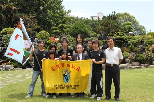 本校近300位社團師生利用暑期赴國內外進行服務學習。