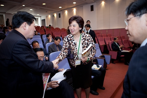 本校財務金融學系於3月5、6日二天在本校台北校園中正紀念堂舉辦「2010年第七屆金融市場與趨勢研討會」，邀集國內及兩岸產官學菁英，共同研討為目前與未來的金融市場與發展趨勢，分享其看法與意見，精確地洞悉世界經濟動脈，帶來新的啟示與契機。