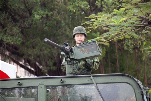 國際事務與戰略研究所及國防部合作舉辦「淡江一甲子行動－全民國防暨軍武大展」。