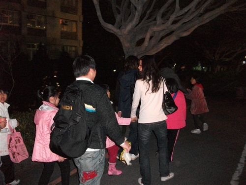 竹圍小太陽照亮淡江『冬之戀琴』音樂會。