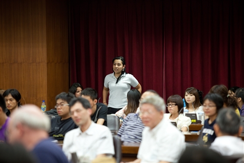 本校60週年校慶活動-與大師有約，邀請「諾貝爾經濟學獎得主」Edward C. Prescott蒞校演講。