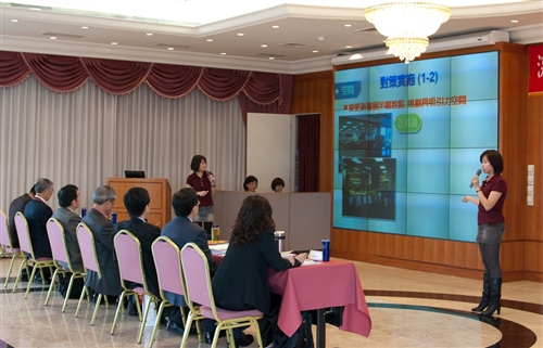 本校舉辦「98學年度品管圈競賽活動」，全校16個品管圈參與競賽，藉彼此相互觀摩與交流之機會，激發潛能、持續改善，提升業務的執行績效。