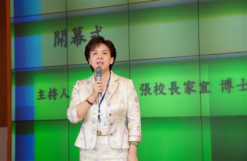 正向快樂行-「99年度全國大專校院諮商輔導主任(組長)會議」，在本校覺生與驚聲國際會議廳舉行。