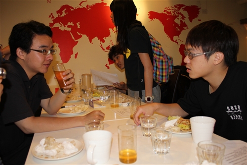 赴大陸新舊交換生傳承餐會