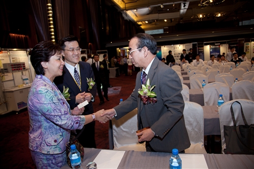 機電系舉行「第十屆國際熱管研討會（10th IHPS）」。