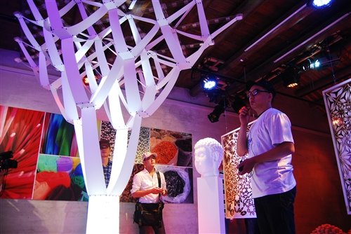 建築系「URS127公店」舉辦「數位迪化設計展」。