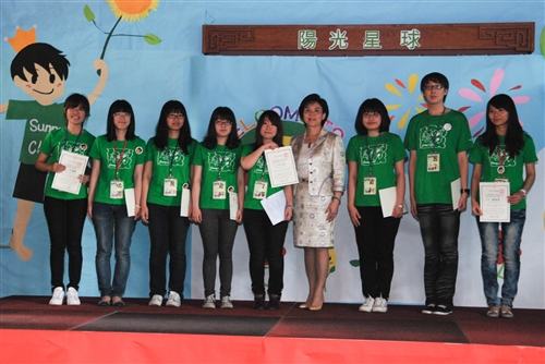 春暉社舉辦春暉週暨菸害防制成果展「陽光星球、無菸漫遊」。