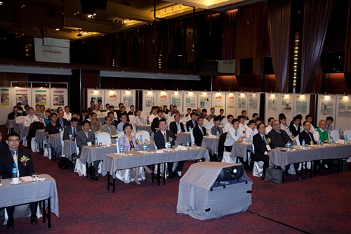 機電系舉行「第十屆國際熱管研討會（10th IHPS）」。