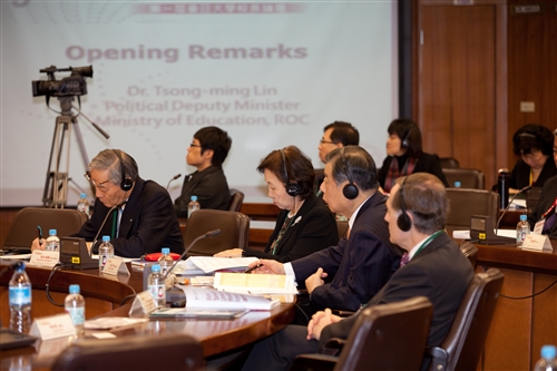 首屆臺日大學校長論壇在本校舉行。