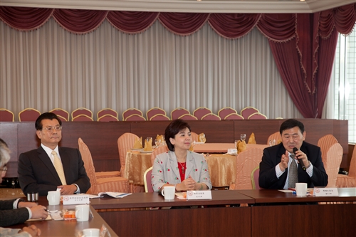 大陸蘭州大學校長周緒紅一行8人蒞校參訪。