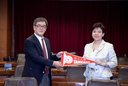 日本姊妹校長崎外國語大學石川校長來訪。