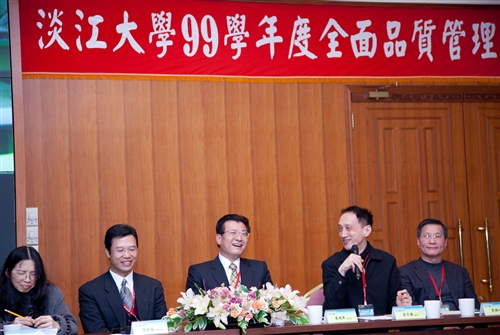 淡水、台北與蘭陽校園視訊連線同步舉行99學年度全面品質管理研習會。