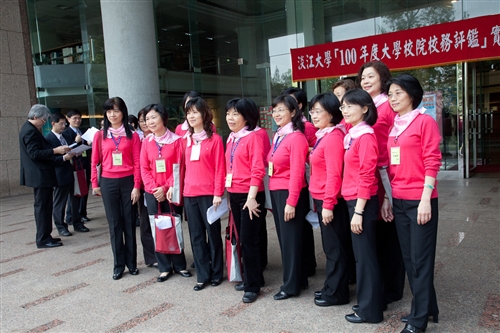 協作、分享、成長--飛躍的數位學習跨校合作