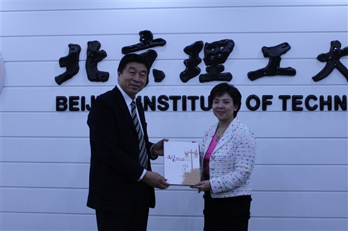 張校長家宜率團赴中國大陸北京大學、北京理工大學及南開大學訪問。