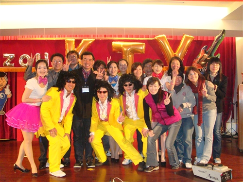 本校EMBA舉辦第三屆超級盃卡拉OK大賽。