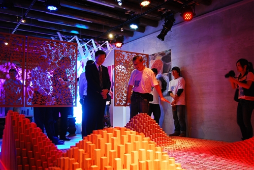 建築系「URS127公店」舉辦「數位迪化設計展」。