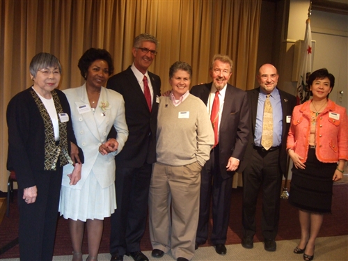 張校長榮獲美國舊金山州立大學2011年度傑出校友殊榮。